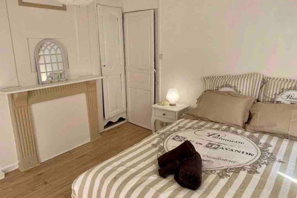 Le Roi Apartment Avranches Luaran gambar