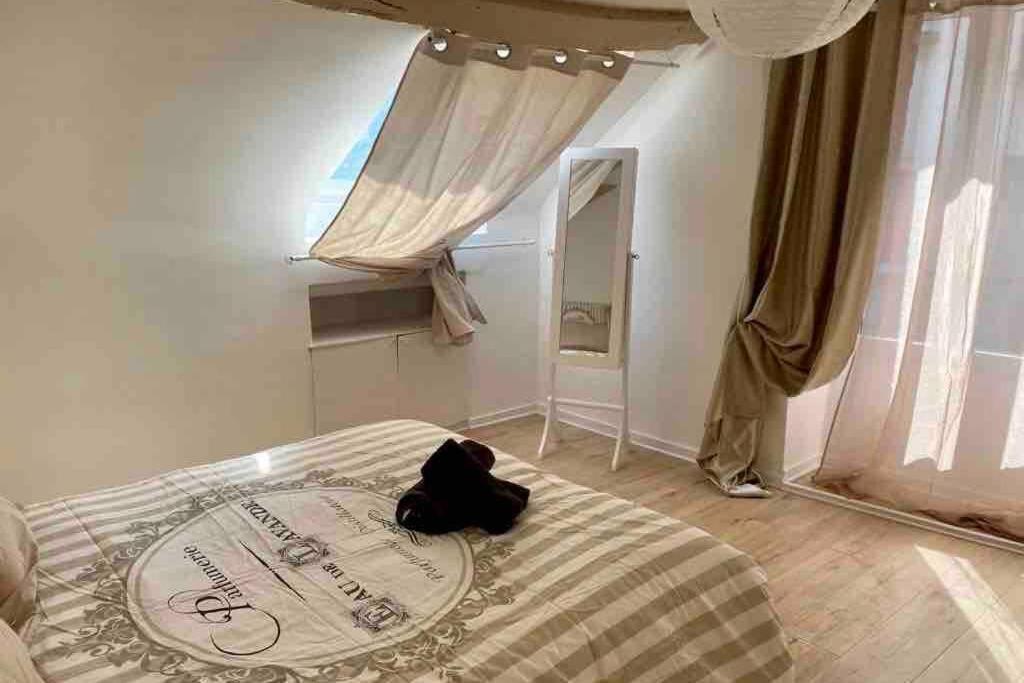 Le Roi Apartment Avranches Luaran gambar